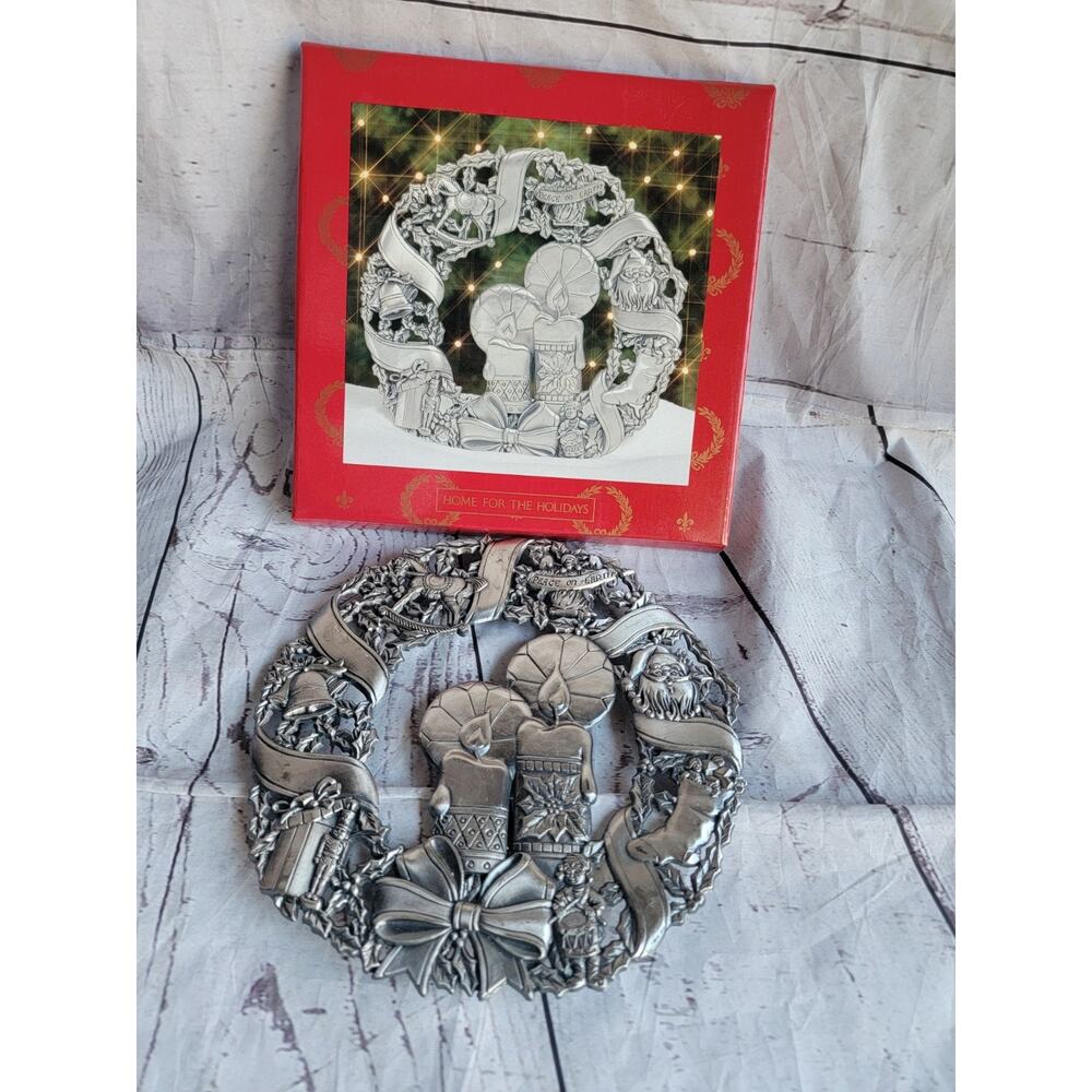 Silver Plated Christmas Wreath Trivet Home For The Holidays Decor
